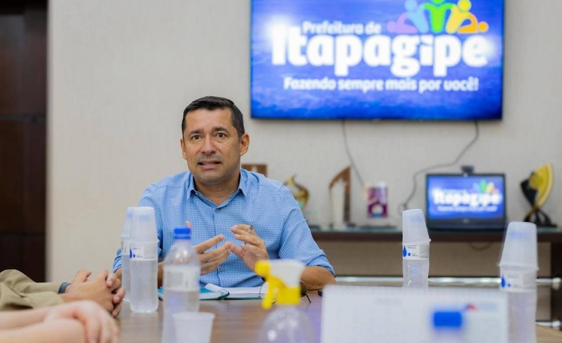 Prefeitura se reúne com CONSEP e Polícia Militar para apresentar o Programa “Cidade Mais Segura Para Todos” e anunciar n
