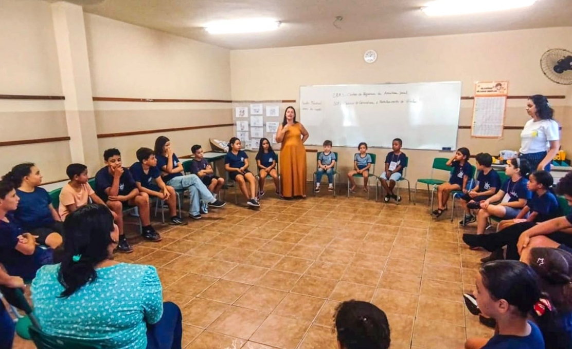 Prefeitura inicia atividades do Serviço de Convivência e Fortalecimento de Vínculos na Escola Estadual Serra da Moeda