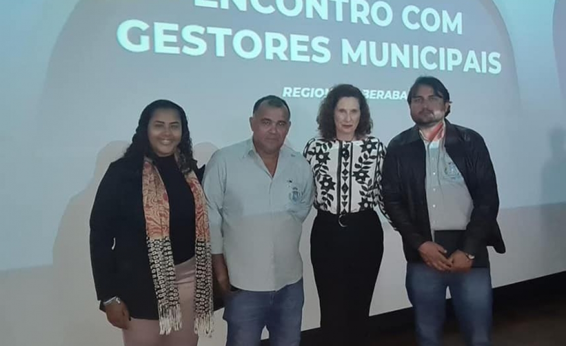Os secretários de Itapagipe juntamente com assistente social do município participou do encontro técnico pela SEDESE 