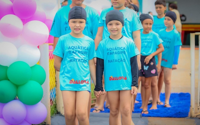 No sábado (24), foi realizada a 1ª Maratona de Natação Infantil na Vila Olímpica