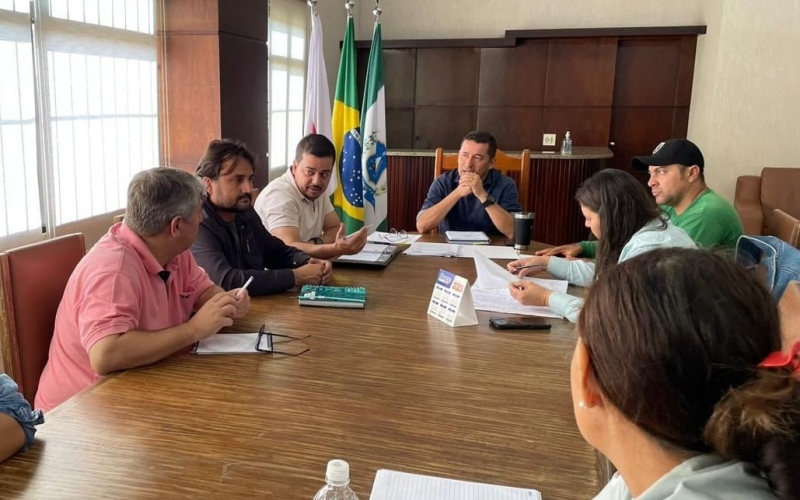Depois do sucesso do ARRAIÁ DO LAGEADO 2023, os organizadores se reuniram hoje, 28 de agosto, no gabinete da prefeitura