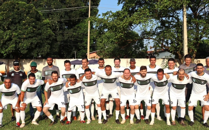 A equipe de futebol master de Itapagipe jogou ontem na cidade de Fronteira com a forte equipe da casa