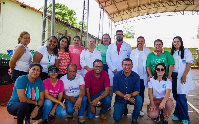 Nesta quinta-feira, dia 21 de dezembro, o prefeito Ricardo Garcia esteve presente no hiperdia realizado na Vila Coqueiro