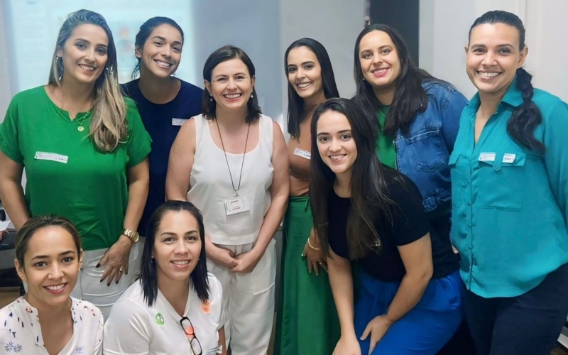 As enfermeiras dos PSF de Itapagipe, participaram de uma capacitação em Uberaba sobre cuidados com estomas de eliminação