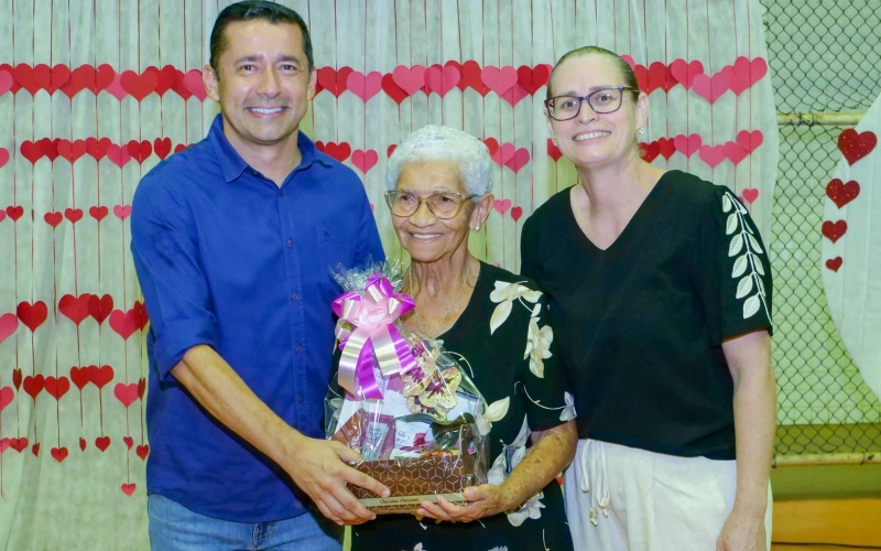 A Prefeitura Municipal de Itapagipe, através do CRAS, realizou uma linda homenagem às mães da cidade