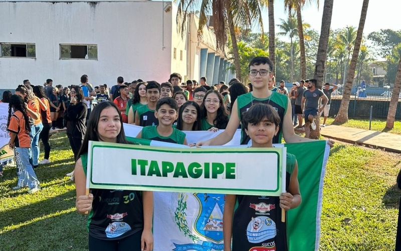 Os Jogos Escolares de Minas Gerais (JEMG) tiveram sua cerimônia de abertura oficial no Ginásio do Alvorada Praia Clube 