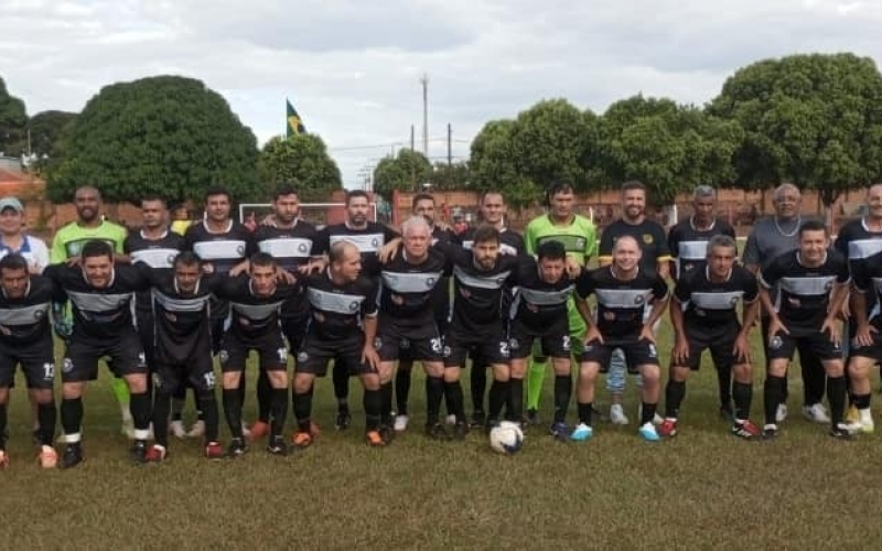 Equipe master vence a segunda partida consecutiva e mantém a liderança da Copa Três Rios de Master com 100% de aproveita