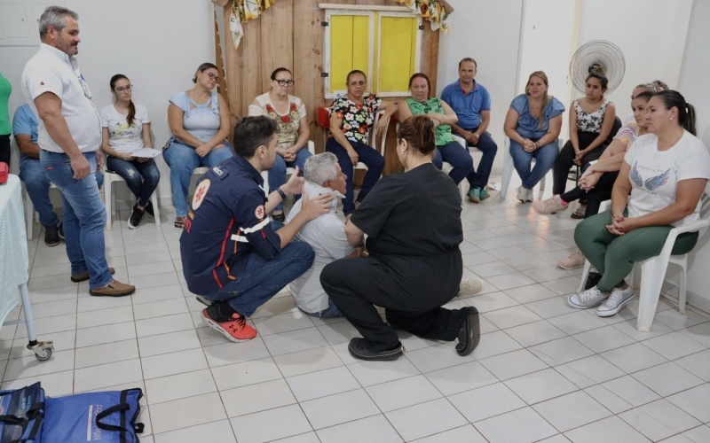  Secretaria de Saúde, realiza capacitação em urgência e emergência direcionada aos profissionais da área. 